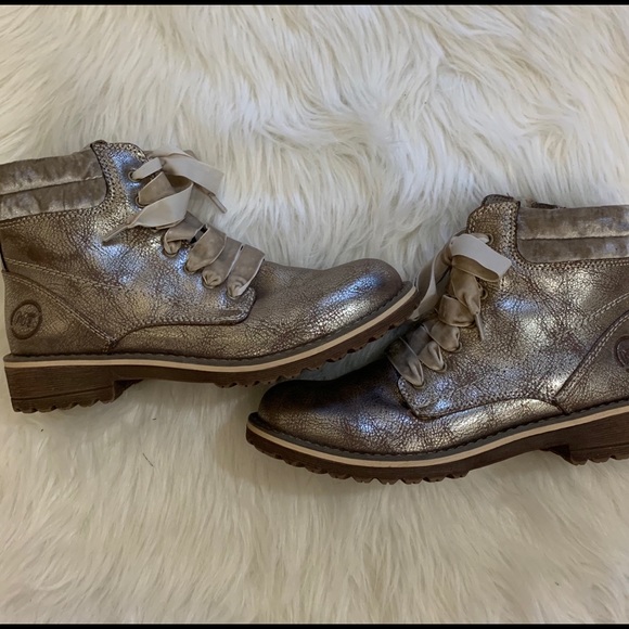 marco tozzi tan ankle boots